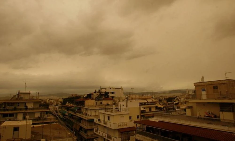 Θα ξεχάσει το φθινόπωρο ο καιρός σήμερα - Ζέστη, σκόνη από τη Σαχάρα και υγρασία